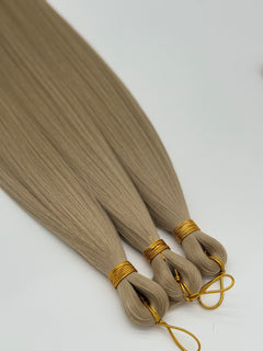28" Glatte Crochet Haar – 100% Futura LF Fibre (3er-Set), INES