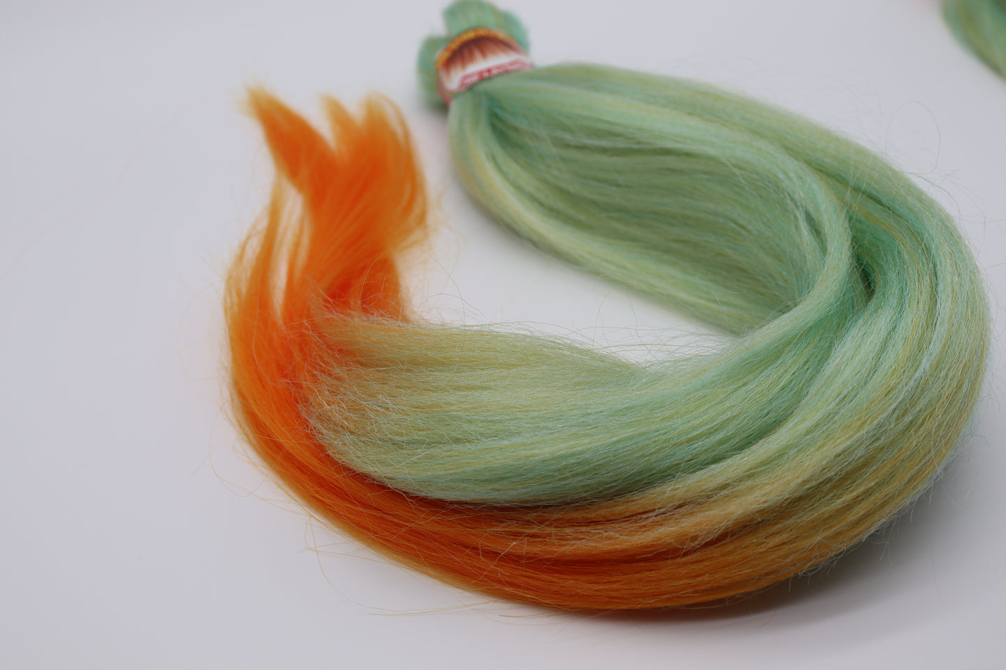 3x Pre- Stretched, Pre-Layered Braids, 26", 90g, zweifarbig EZB24