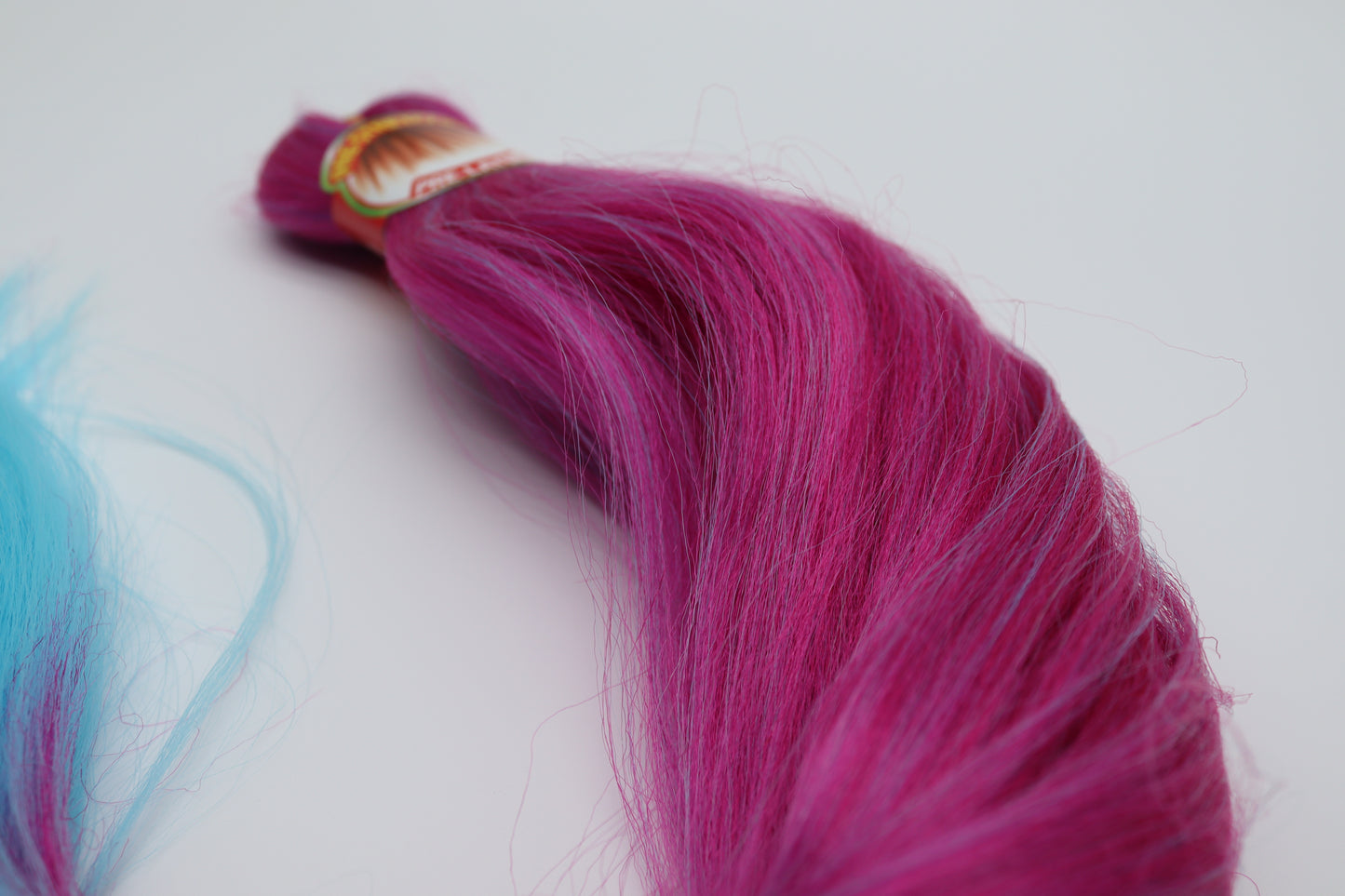 3x Pre- Stretched, Pre-Layered Braids, 26", 90g, zweifarbig EZB30