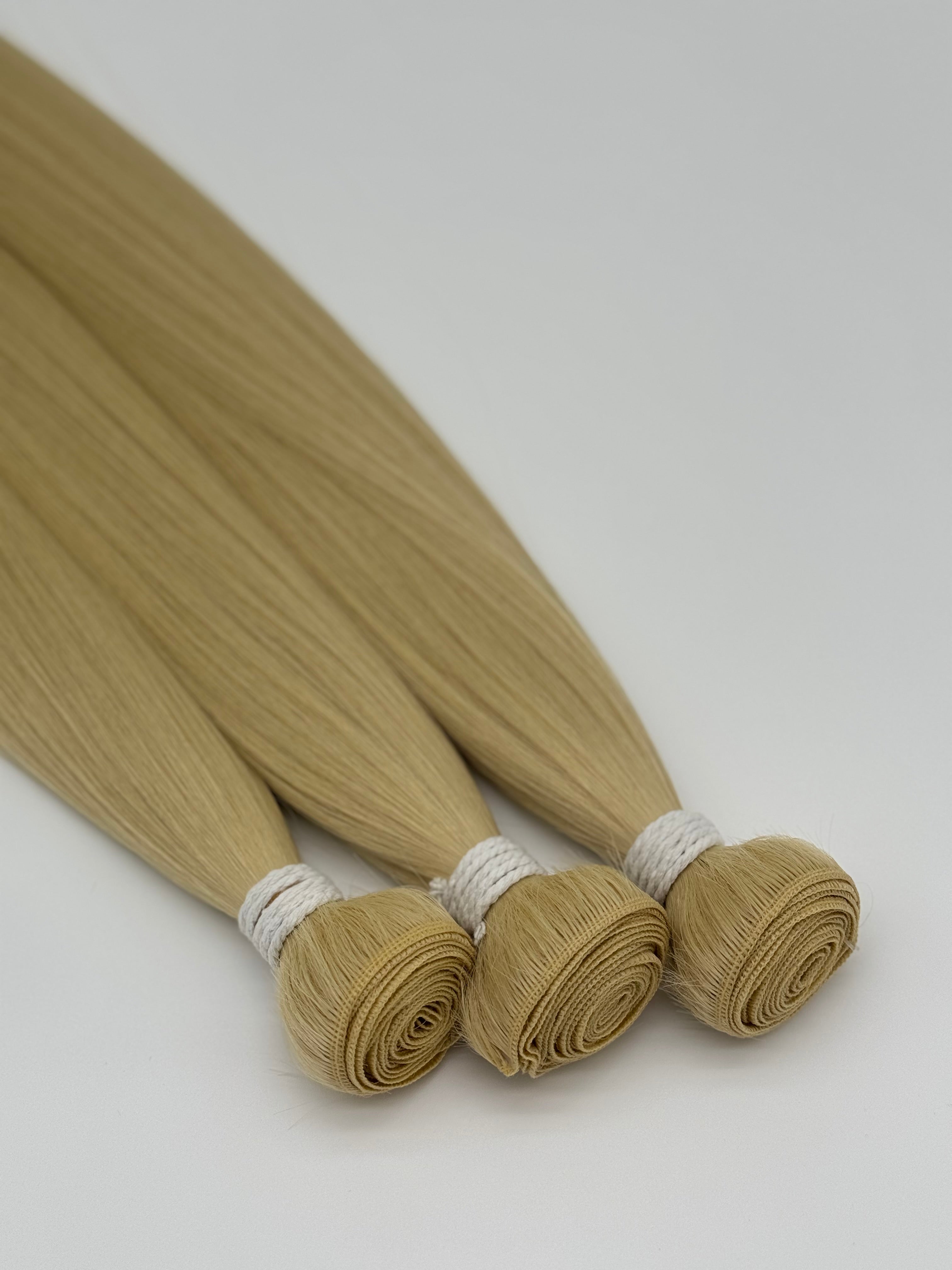 28" Premium Synthetik Tressen – 100% Futura LF Fibre (3er Set), HELENA