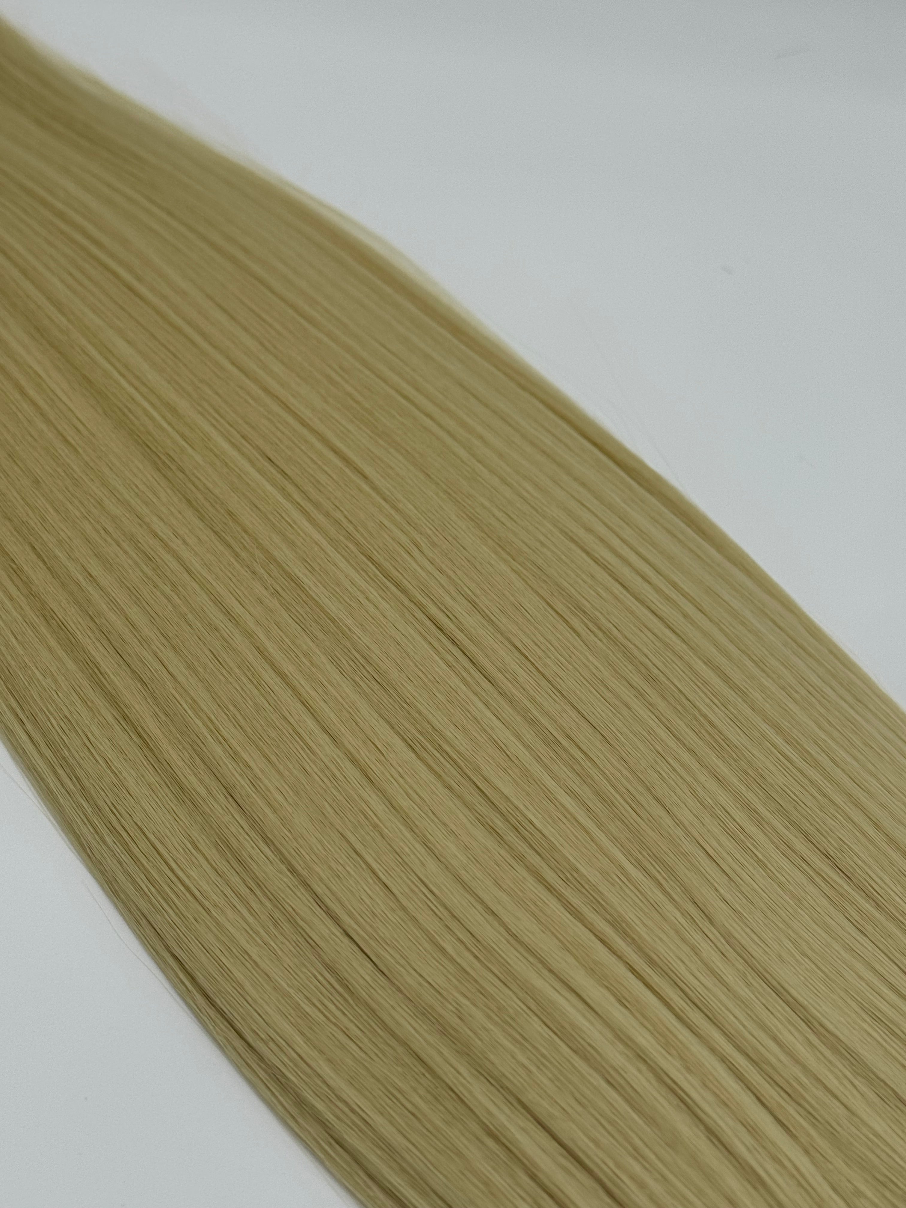 28" Glatte Crochet Haar – 100% Futura LF Fibre (3er-Set), VIVI