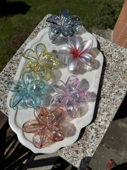 Blumen-Haarklammer 3 Stück, 8 cm große rutschfeste Hawaii Haarspange, luxuriöser Damen Krallen-Haarschmuck für stilvolles Haarstyling, Eleganz in voller blüte