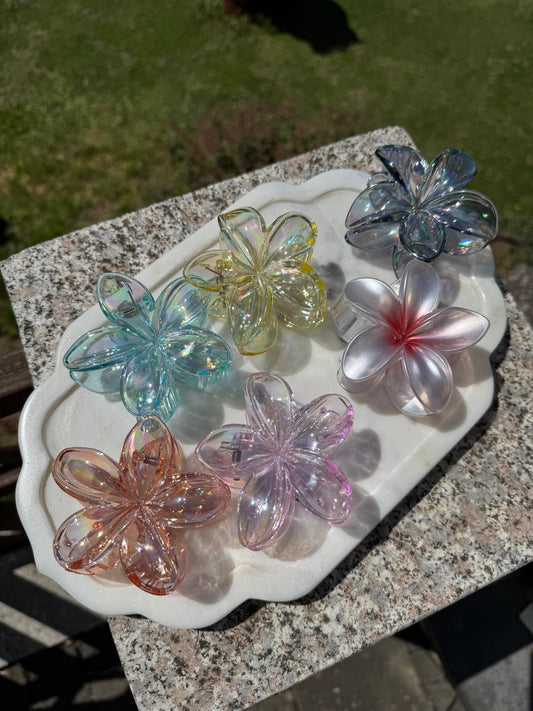 Blumen-Haarklammer 3 Stück, 8 cm große rutschfeste Hawaii Haarspange, luxuriöser Damen Krallen-Haarschmuck für stilvolles Haarstyling, Eleganz in voller blüte