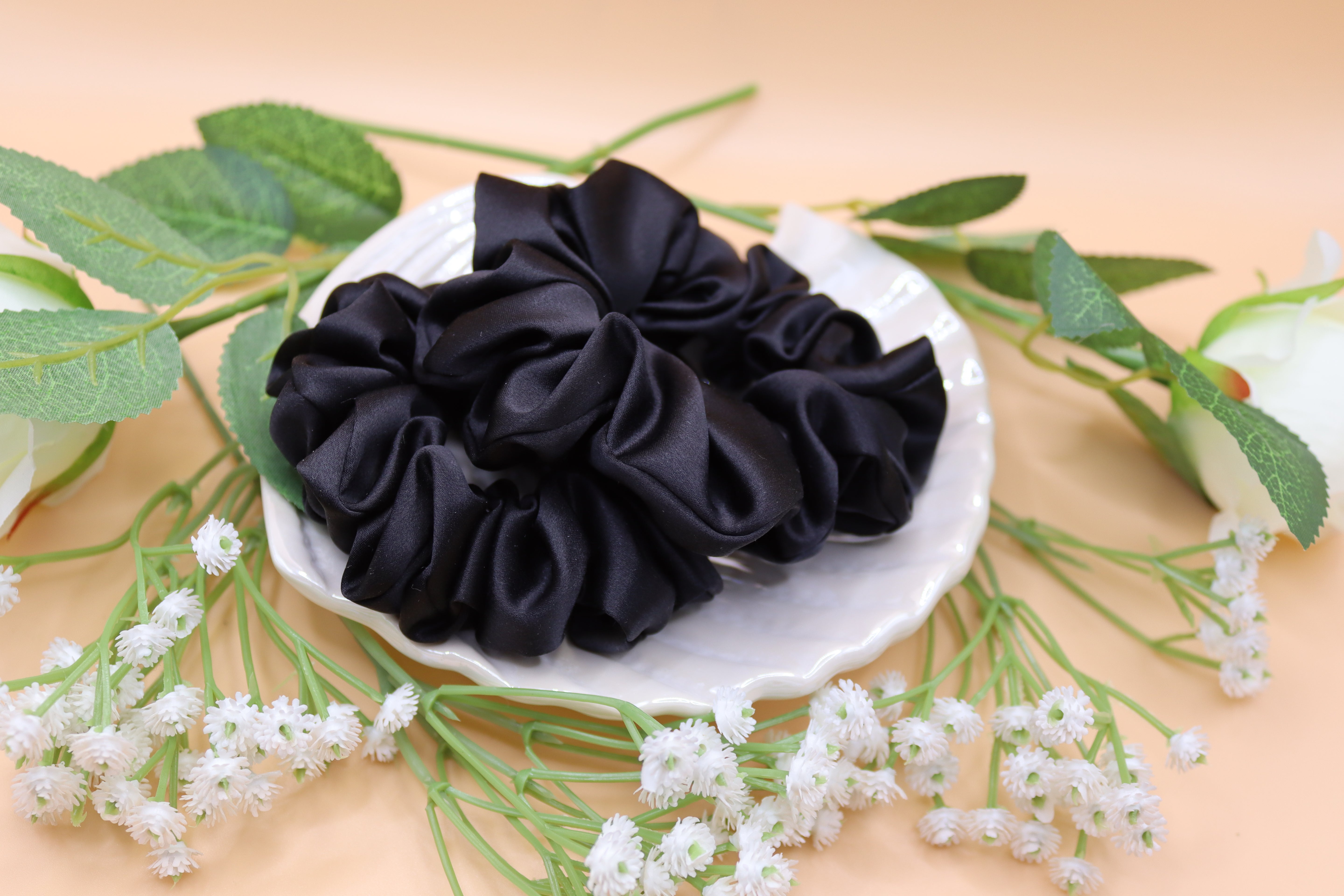 2 Stk. 100 % Mulberry Seide Scrunchies – 3,5 cm, 22 Momme