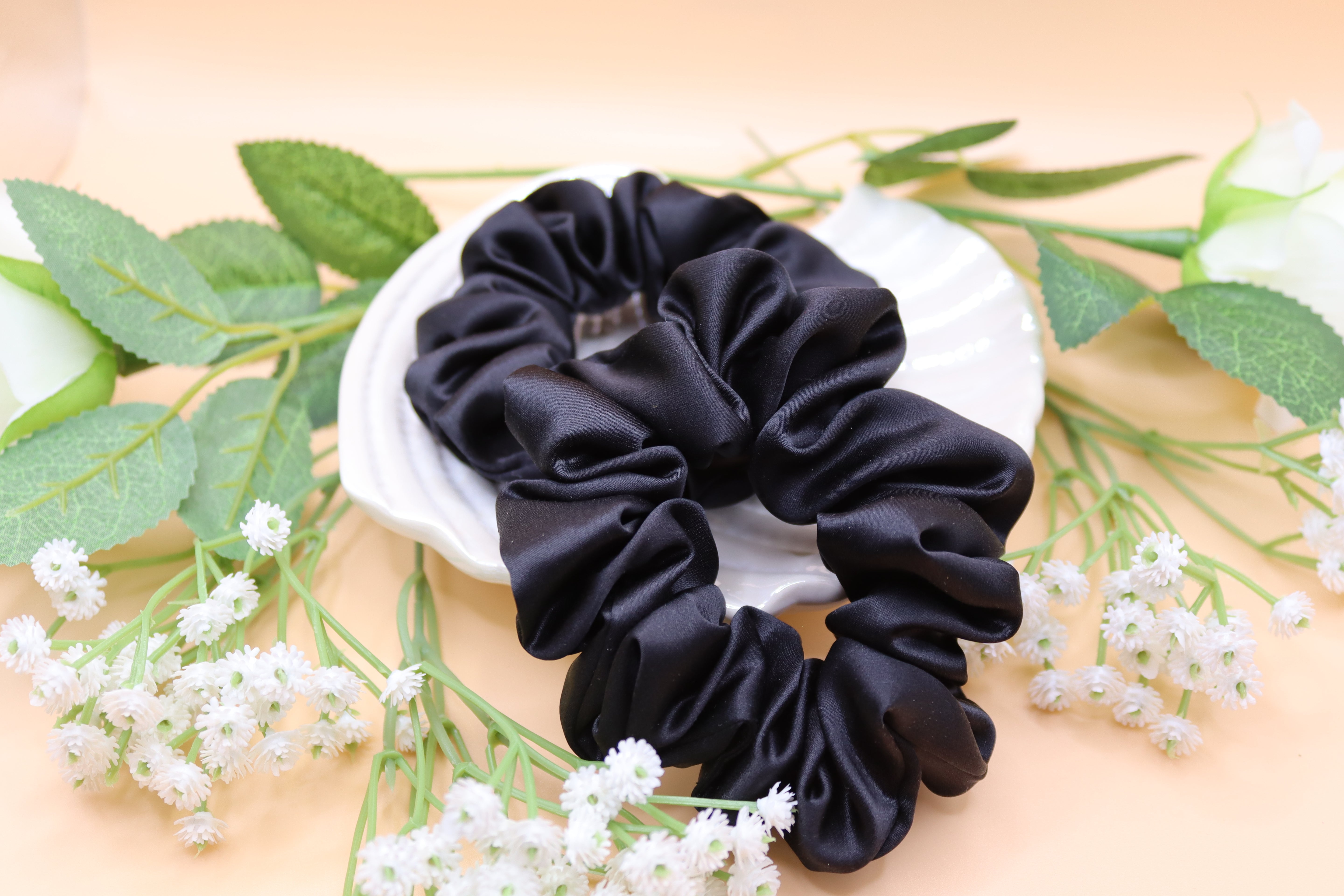 2 Stk. 100 % Mulberry Seide Scrunchies – 3,5 cm, 22 Momme