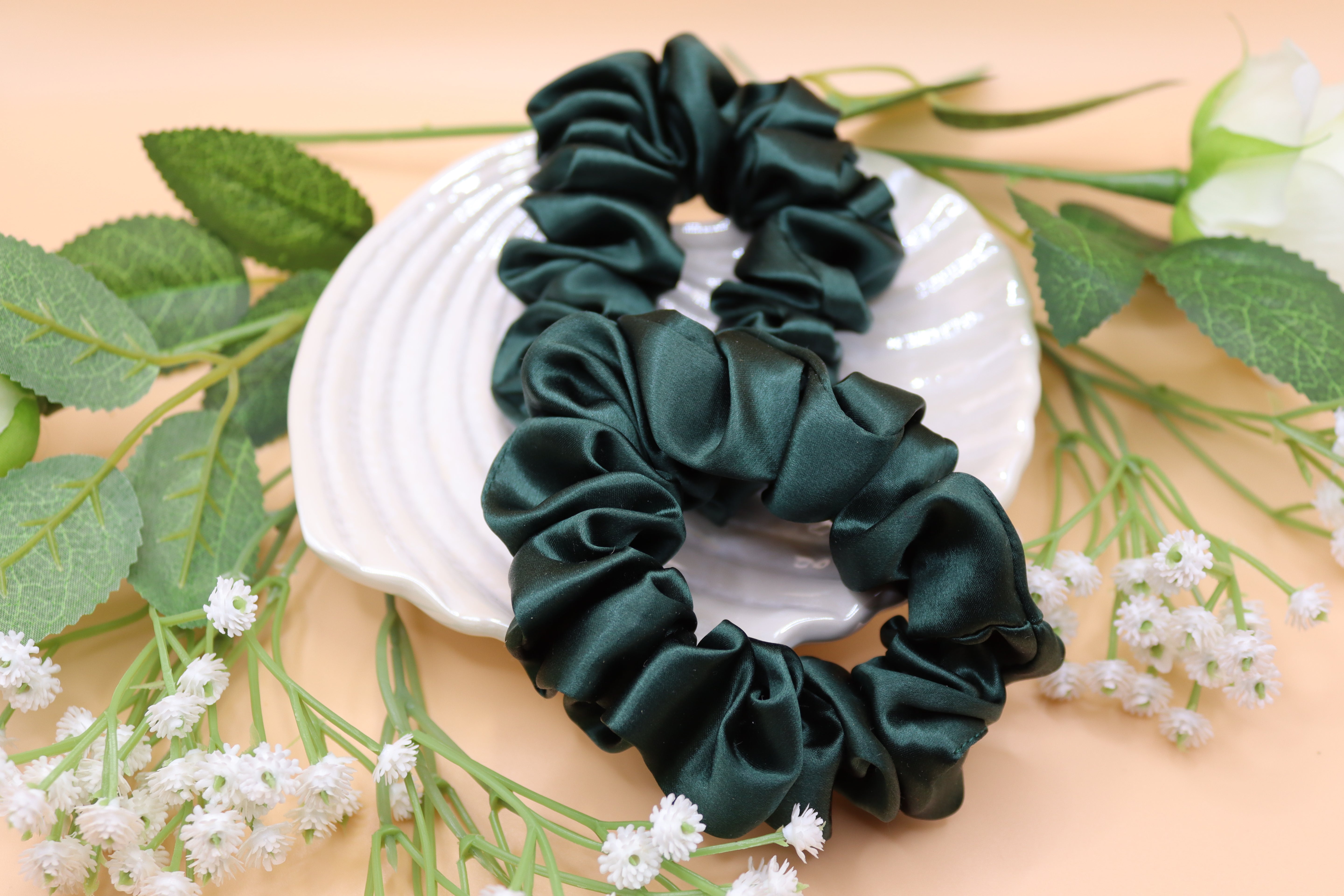 2 Stk. 100 % Mulberry Seide Scrunchies – 3,5 cm, 16 Momme