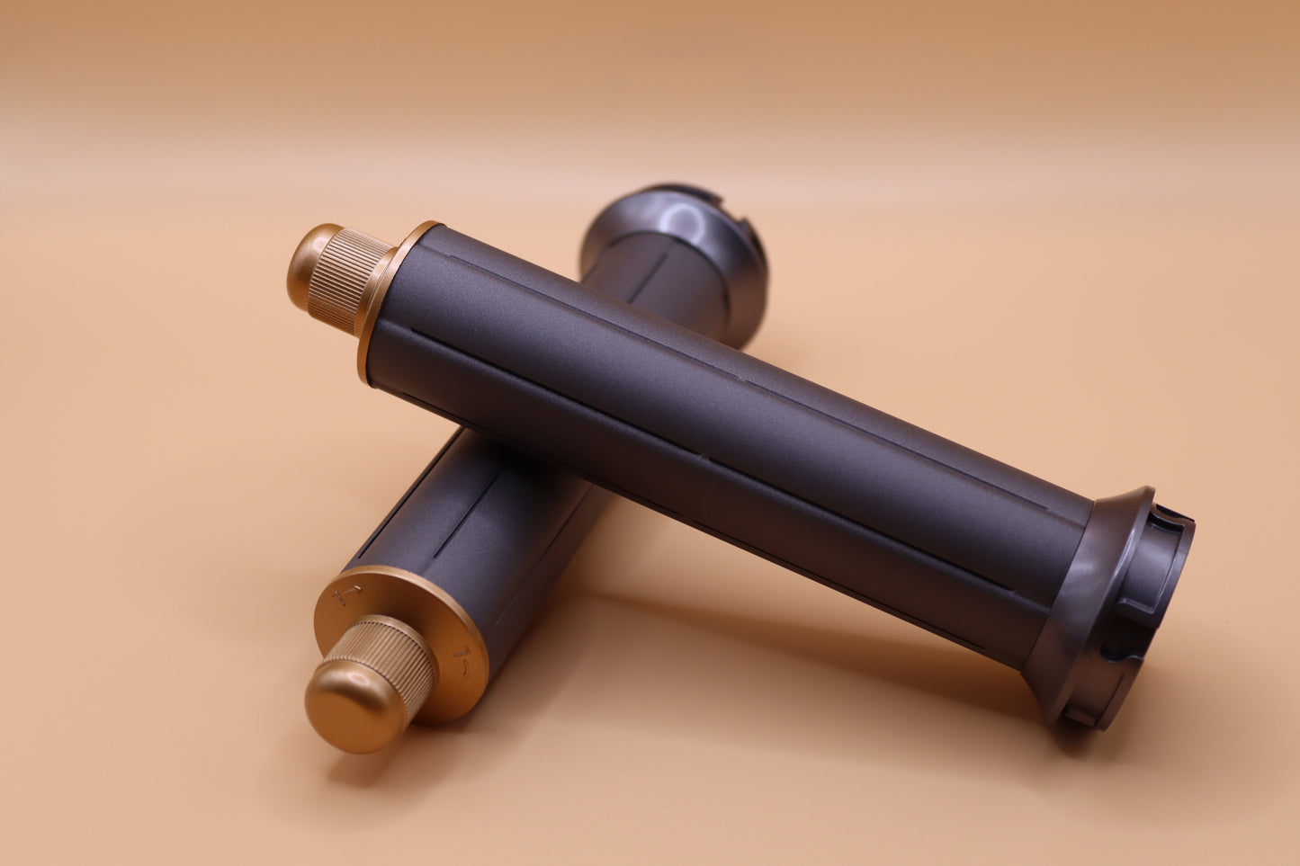 1 Stk. 8 in 1 Haarstyler & Ionen Haartrockner