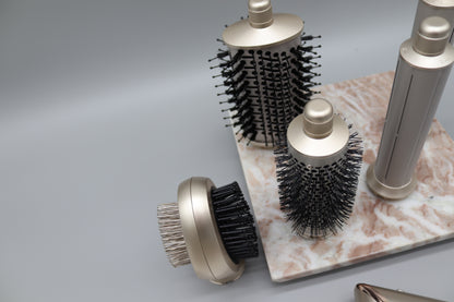 1 Stk. 8 in 1 Haarstyler & Ionen Haartrockner