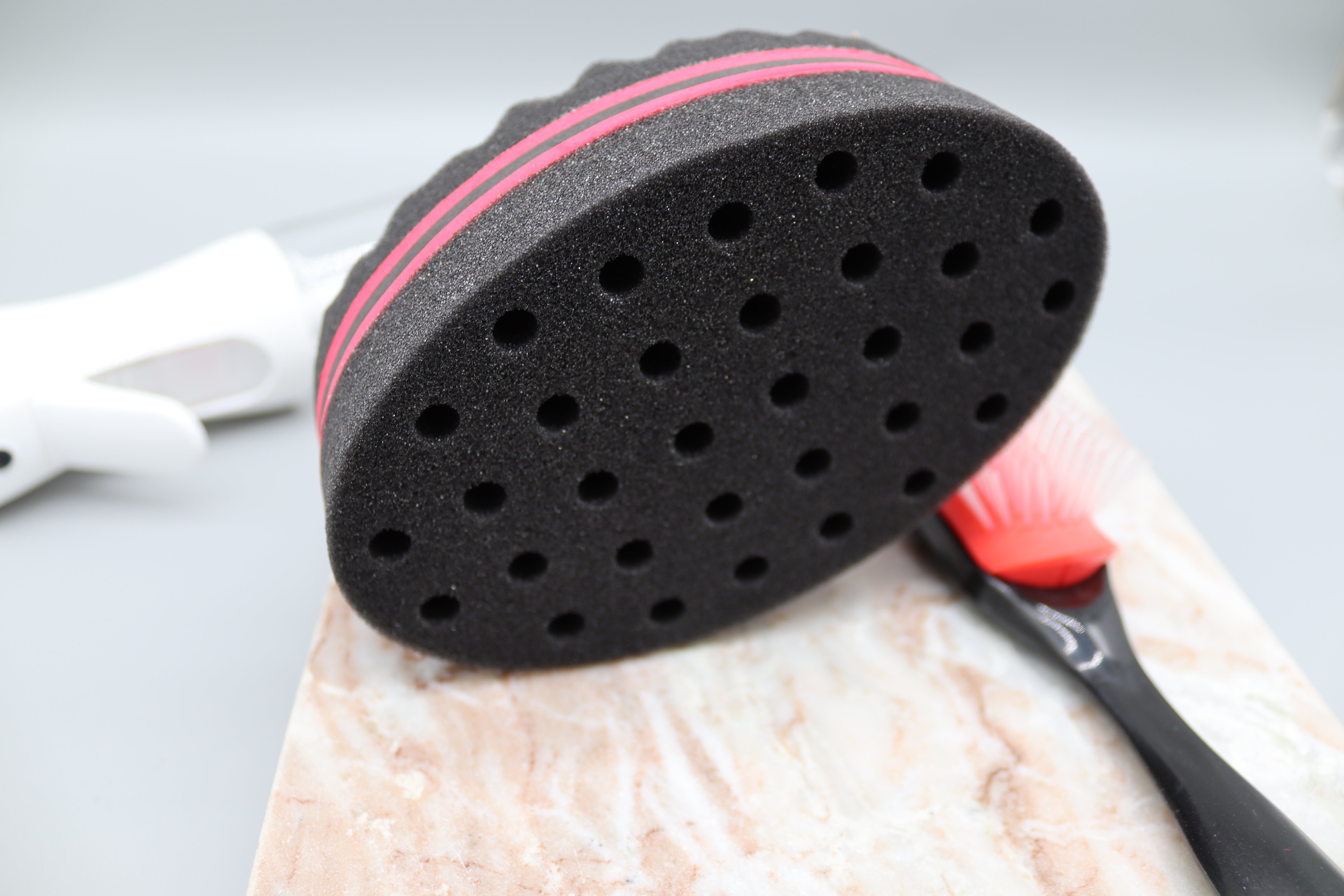 1 Stk. Haarschwammbürste – Afro Curl Schwamm & Handschuh für natürliche Locken