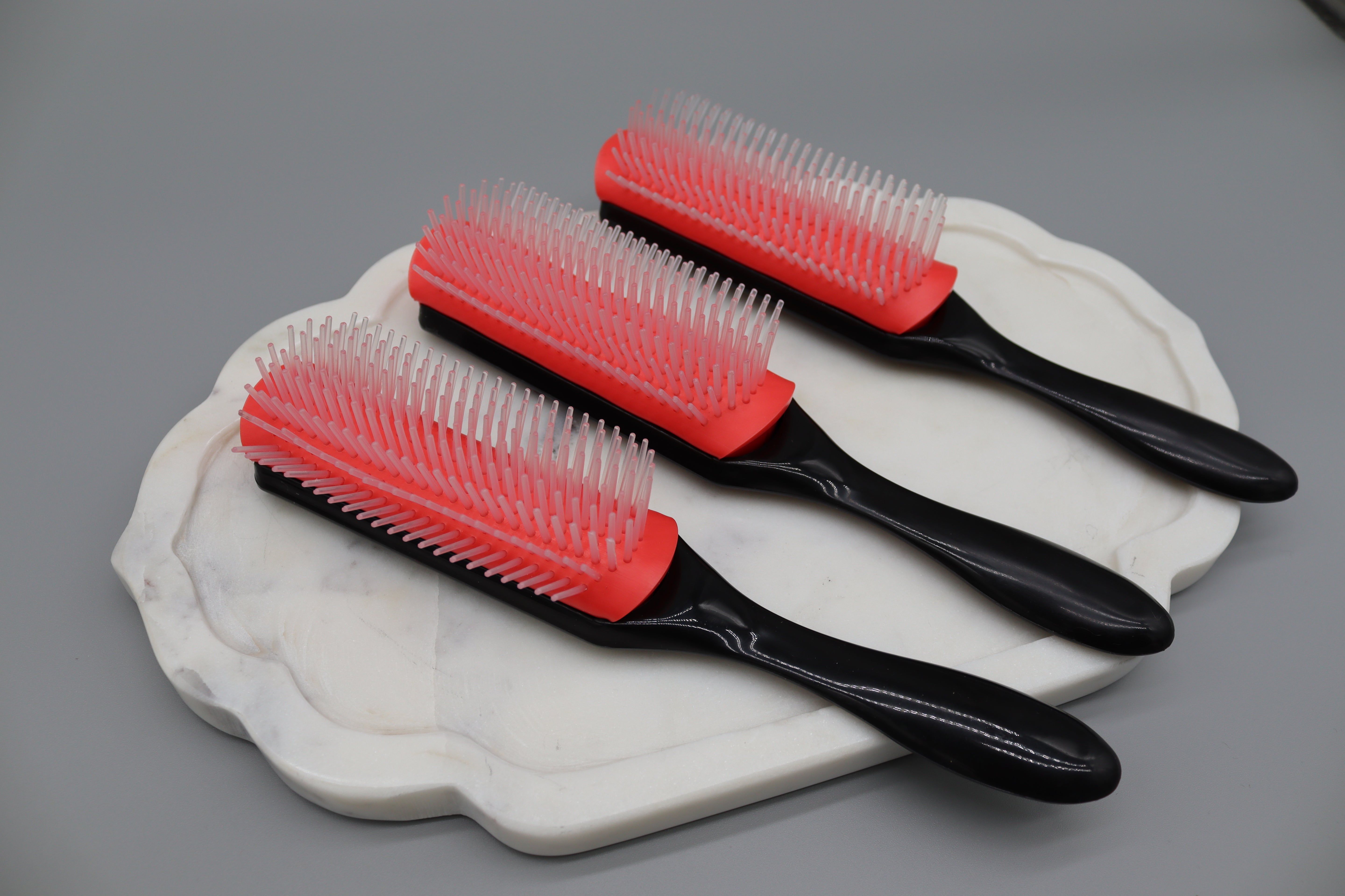 1 Stk. Locken Haarbürste – 9 Reihen Kissenbürste mit Nylonborsten
