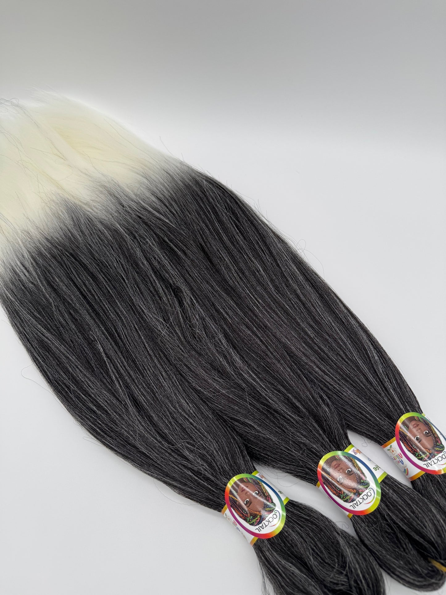 3x Pre-Stretched Premium Braids – Antibakterielle Flechthaarsträhnen, 2-46