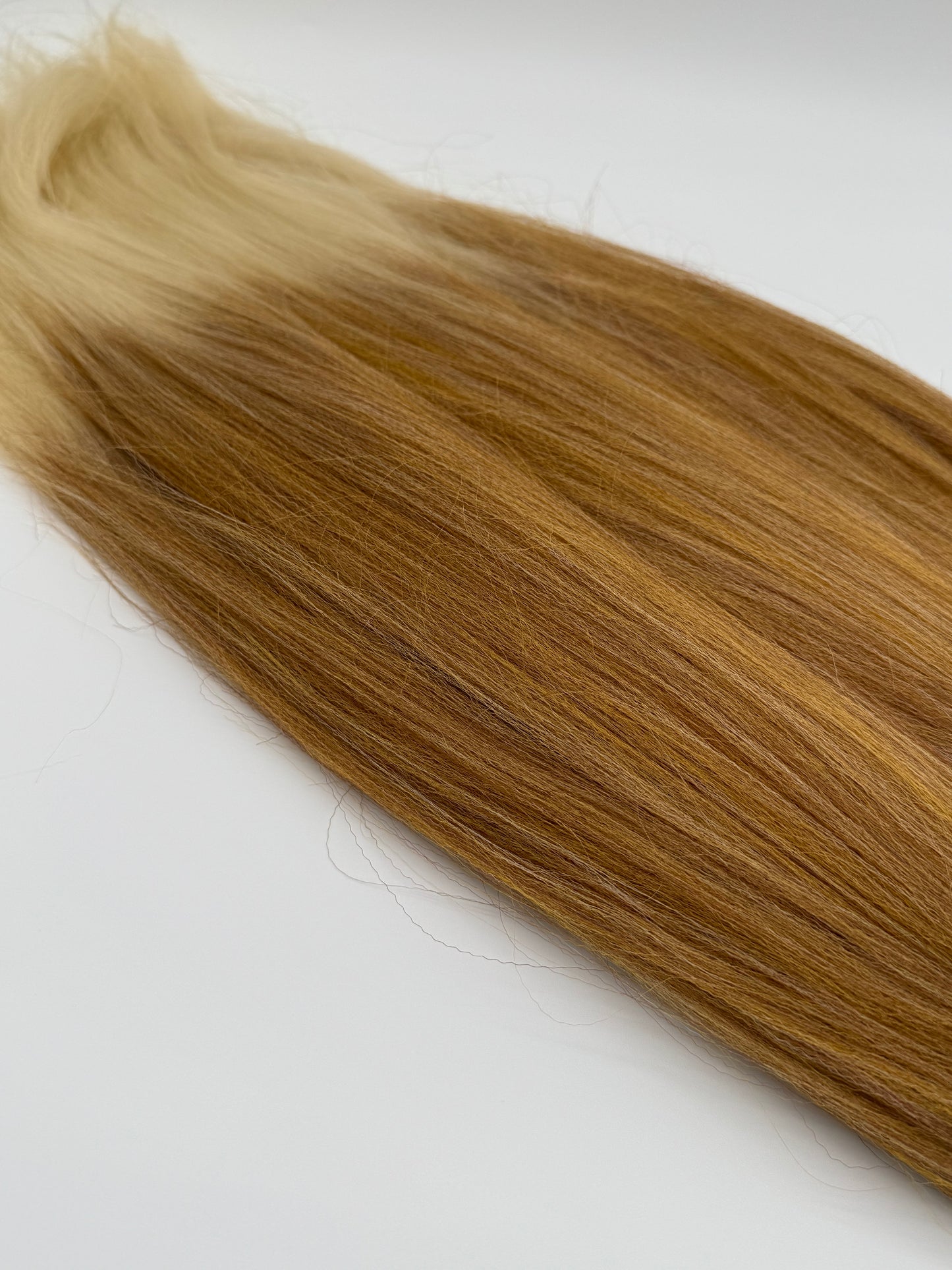 3x Pre-Stretched Premium Braids – Antibakterielle Flechthaarsträhnen, 2-95