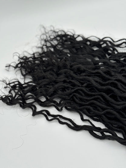 3x Goddess Faux Locs – Antibakterielle Locs mit lockigen Enden, Wiederverwendbar, 1B