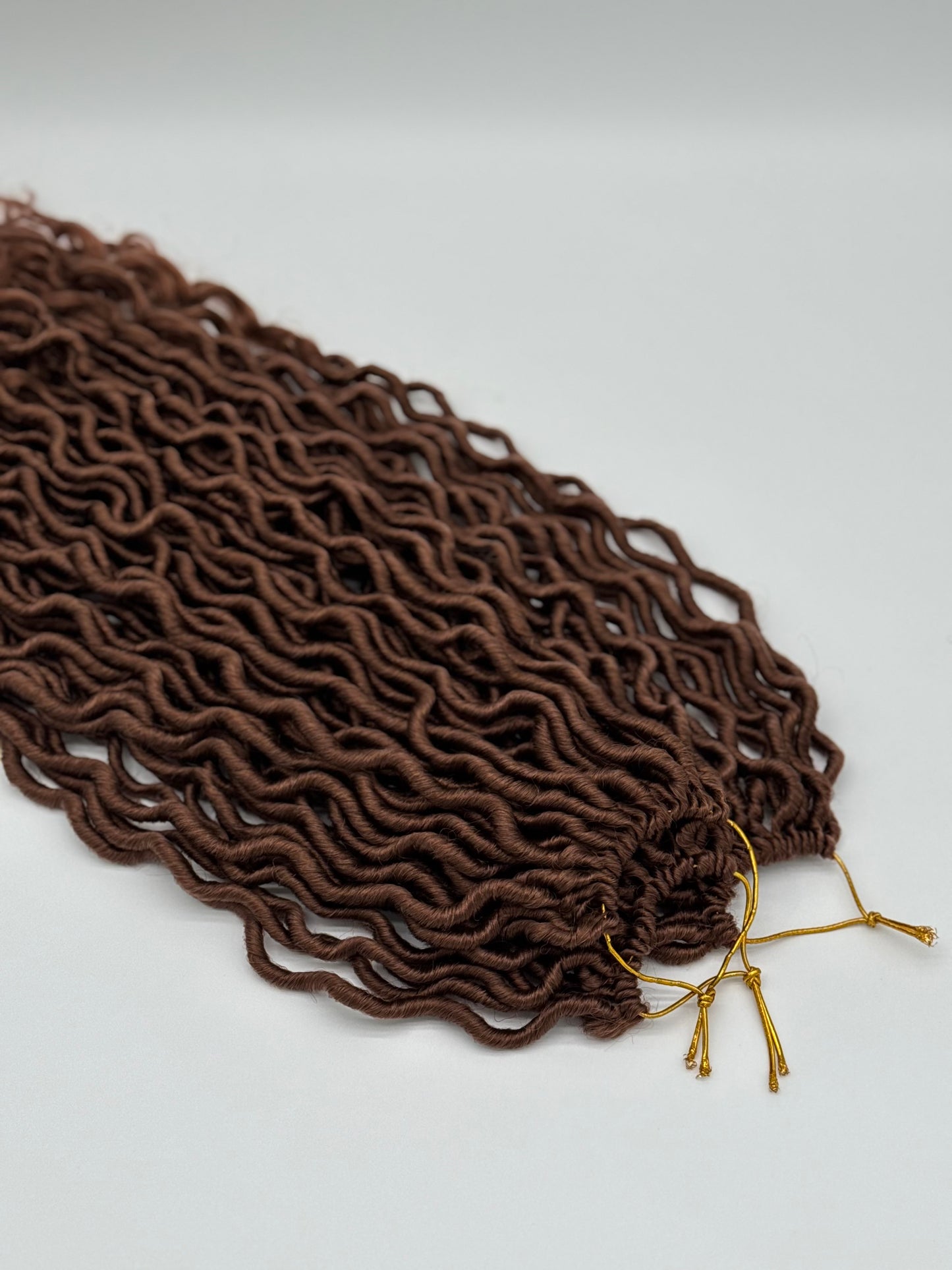 3x Goddess Faux Locs – Antibakterielle Locs mit lockigen Enden, Wiederverwendbar, 30