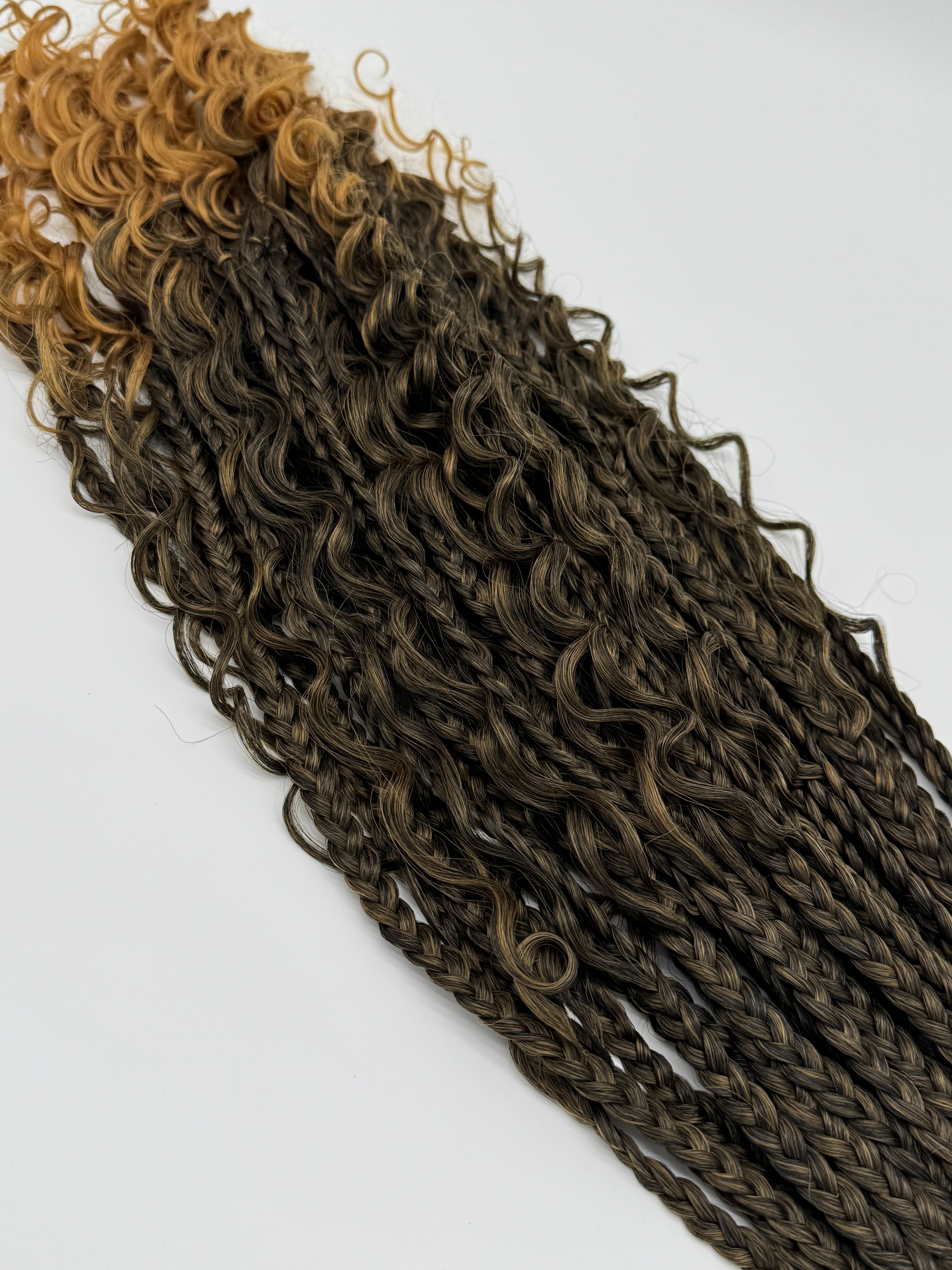 6x River Box Braids – Antibakterielle Braids mit natürlichem Wellen-Look, Wiederverwendbar, T27