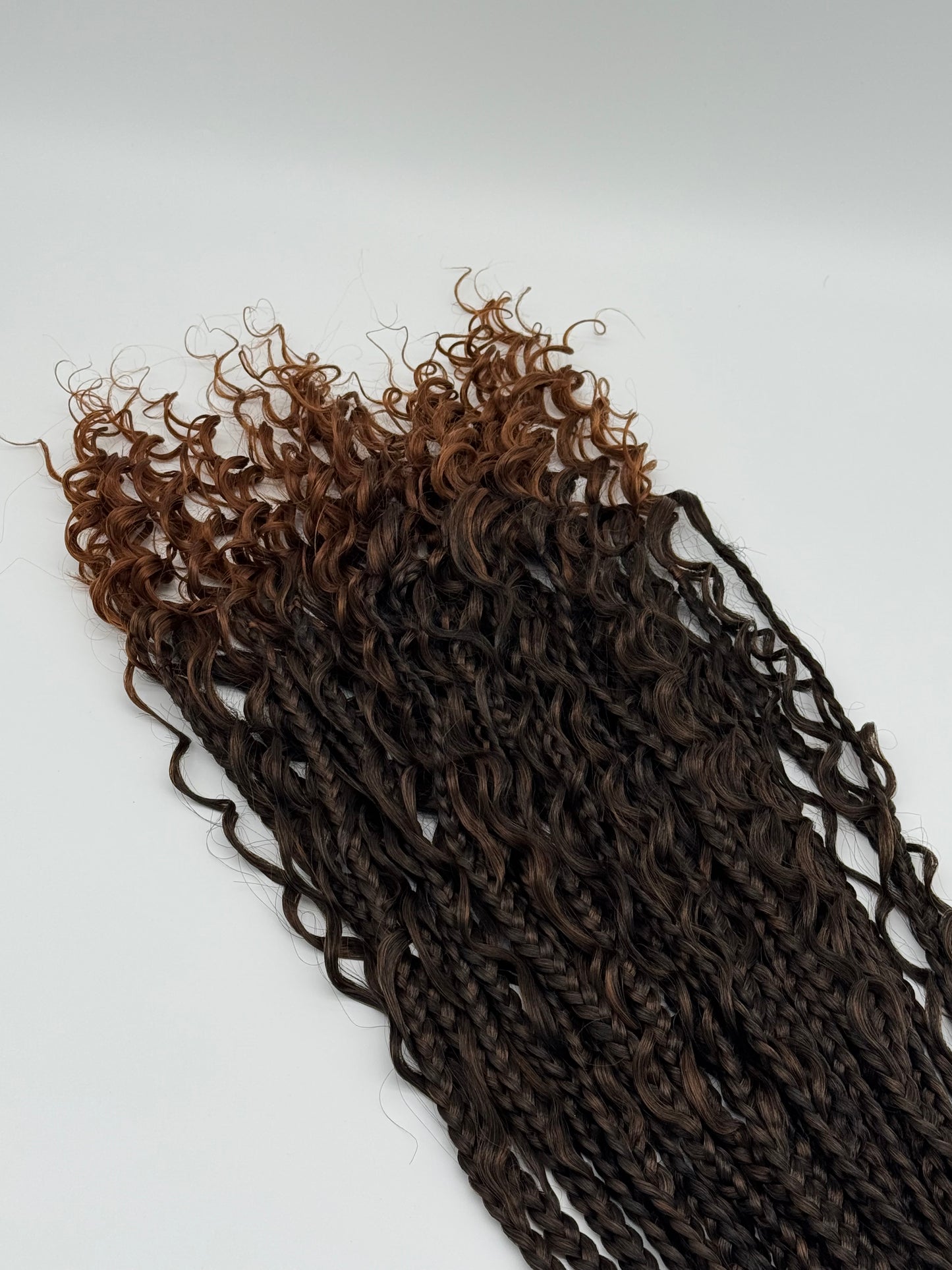 6x River Box Braids – Antibakterielle Braids mit natürlichem Wellen-Look, Wiederverwendbar, T30