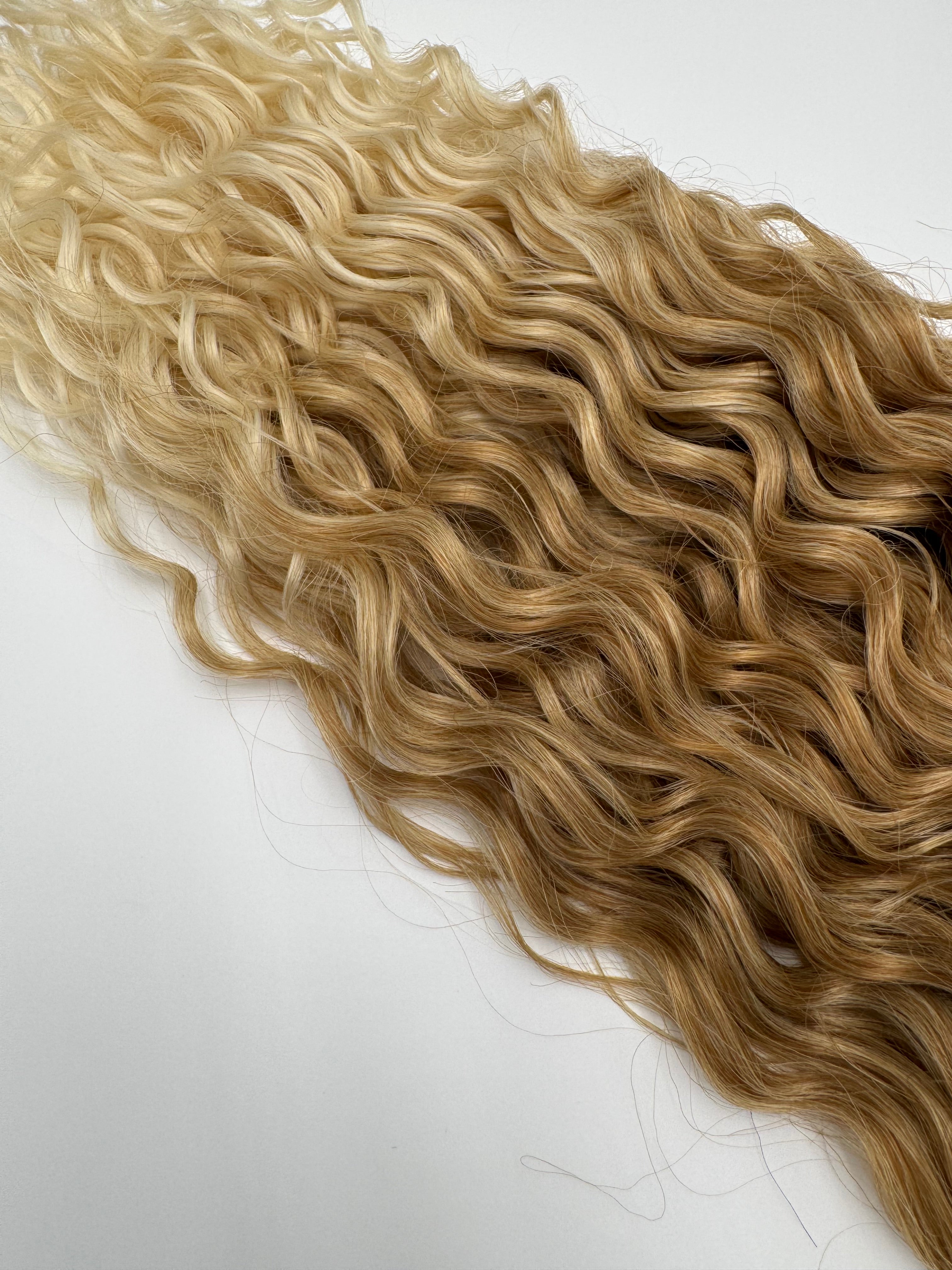 2 Stk. Ocean Wave Crochet Haare – Bio Protein Fiber, 27/613