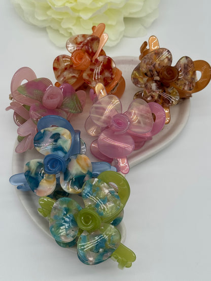 2 Stk. Haarklammer aus Acetat mit Rose – Elegantes Haar-Accessoire