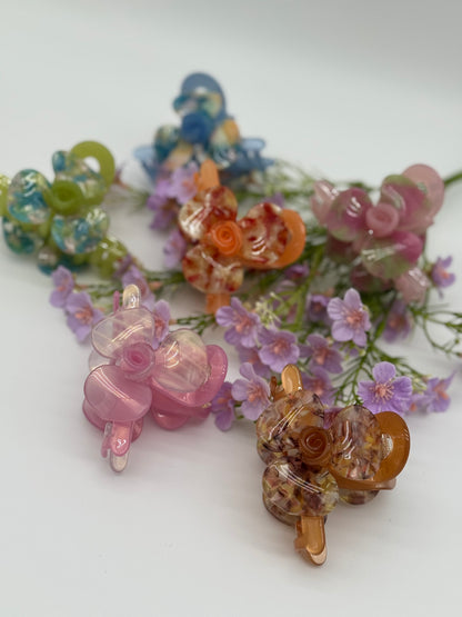 2 Stk. Haarklammer aus Acetat mit Rose – Elegantes Haar-Accessoire