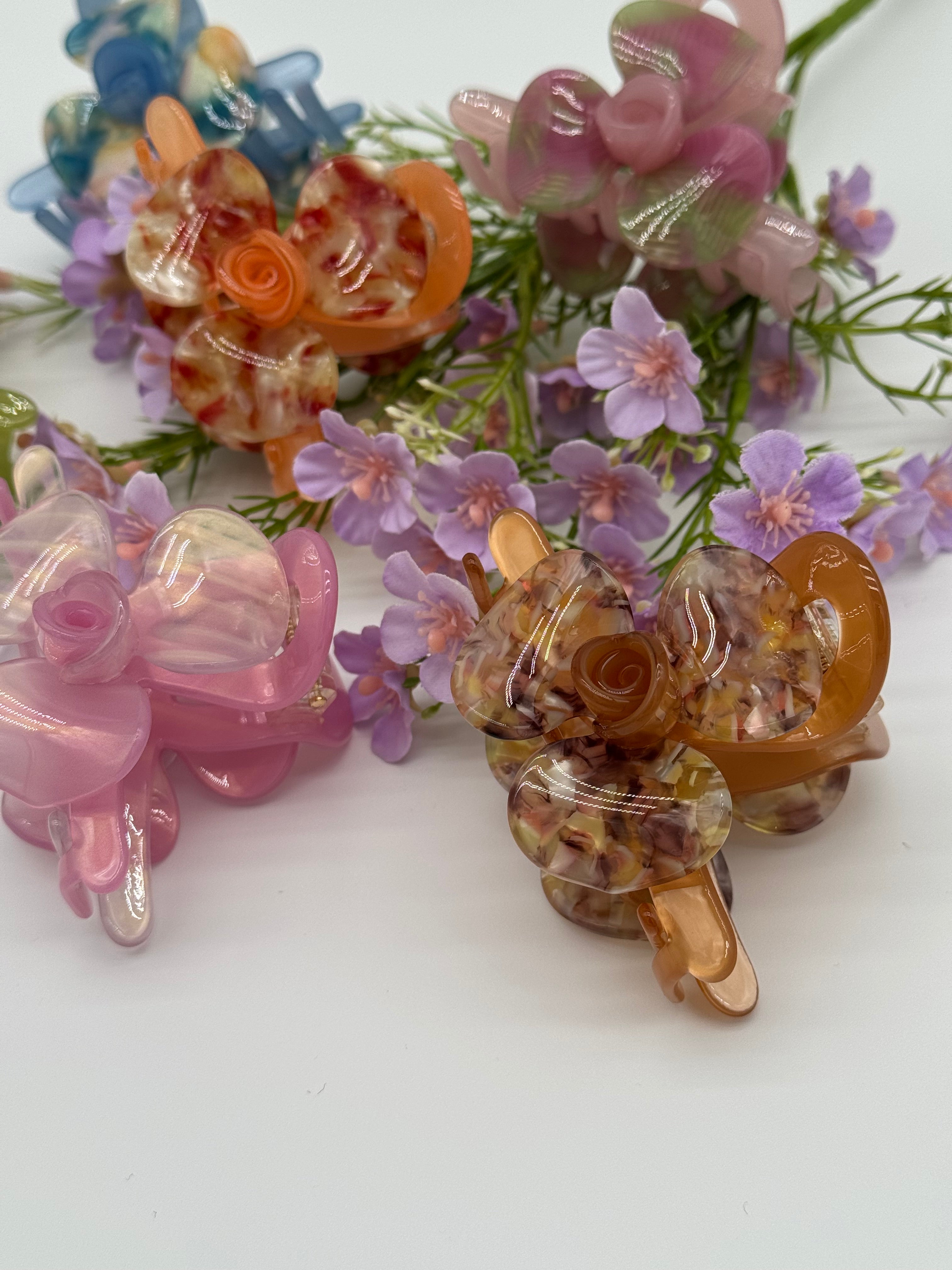2 Stk. Haarklammer aus Acetat mit Rose – Elegantes Haar-Accessoire