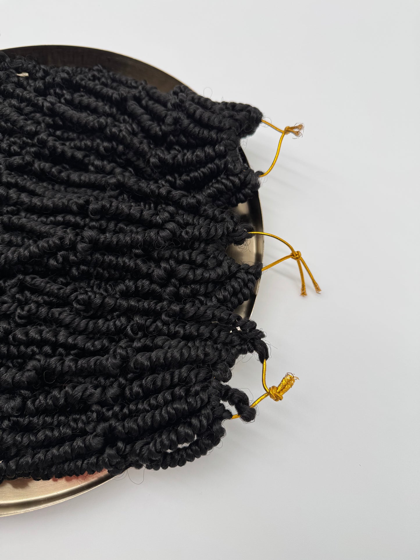 3x Bomb Twist – Antibakterielle Twist-Extensions für voluminöse Styles, Wiederverwendbar, 1B