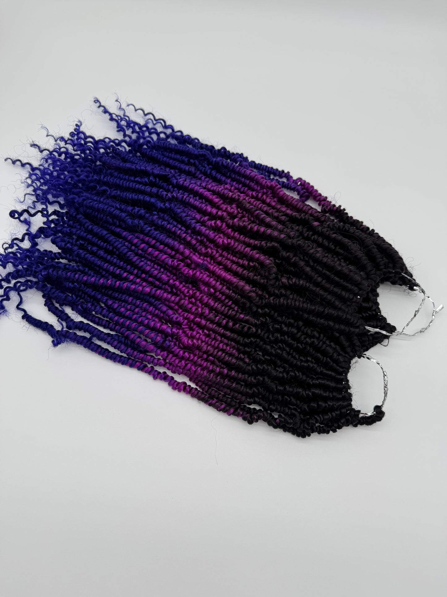 3x Bomb Twist – Antibakterielle Twist-Extensions für voluminöse Styles, Wiederverwendbar, 1B/Purple/Blue